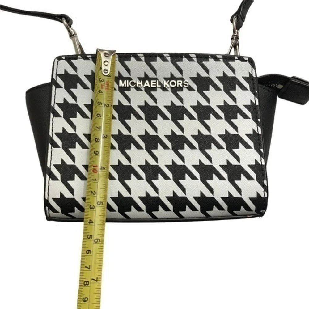 Michael Kors houndstooth mini Selma crossbody bag